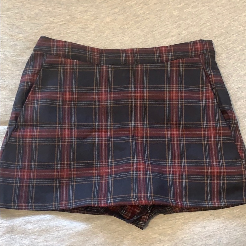 Forever 21 plaid skort